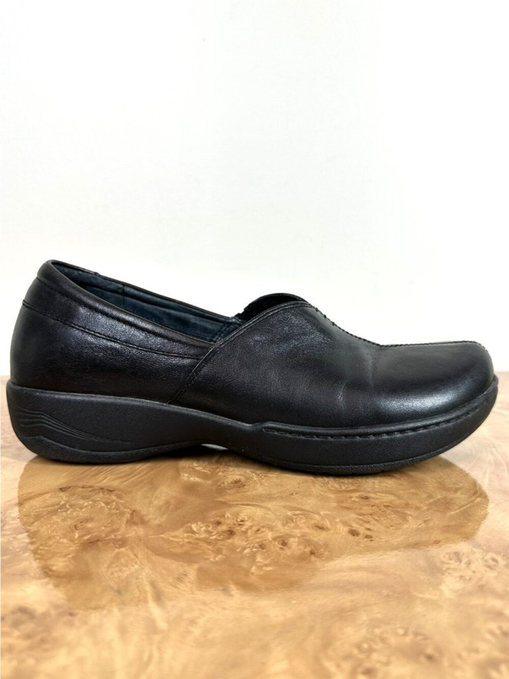 Dansko Wayne Black Leather Slip On Work Shoes Men's EU 42 US 8.5-9 Non Slip